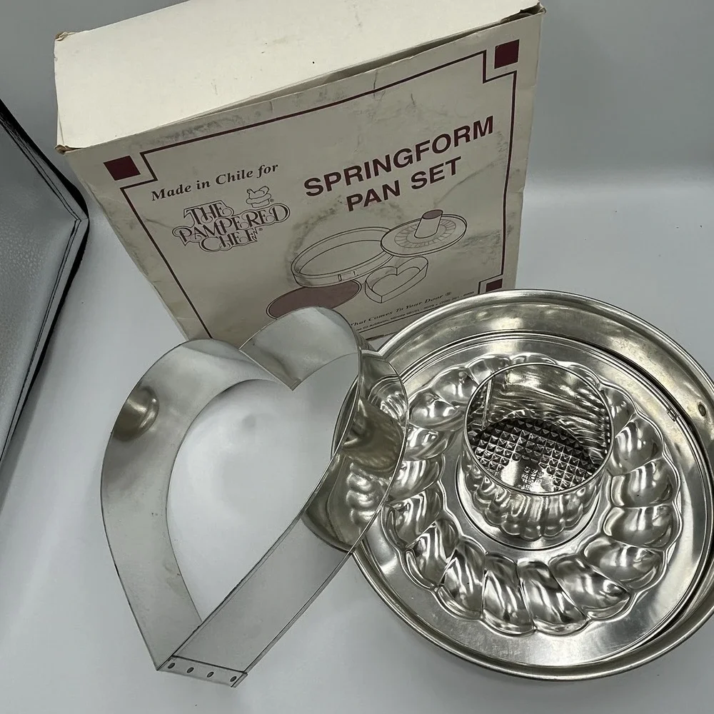 Pampered Chef Spring Form Cake‎ Pampered 1540 Round Heart Vintage 1994 Baking